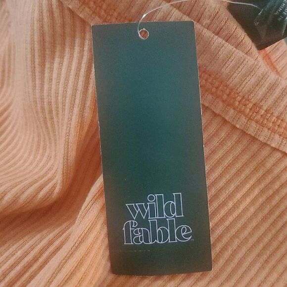 NWT WILD FABLE WAFFLE KNIT CROP TOP - Picture 2 of 3